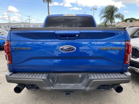 Used 2017 Ford F150 Raptor w/ Equipment Group 802A Luxury image 8