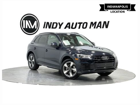Used 2020 Audi Q5 2.0T Premium w/ Titanium Sport Package image 1