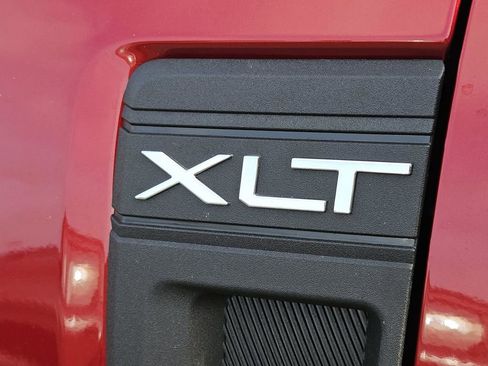 New 2025 Ford Maverick XLT image 11