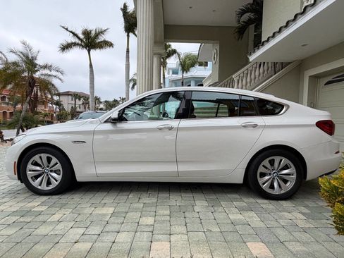 Used 2014 BMW 535i Gran Turismo xDrive w/ Premium Package image 35