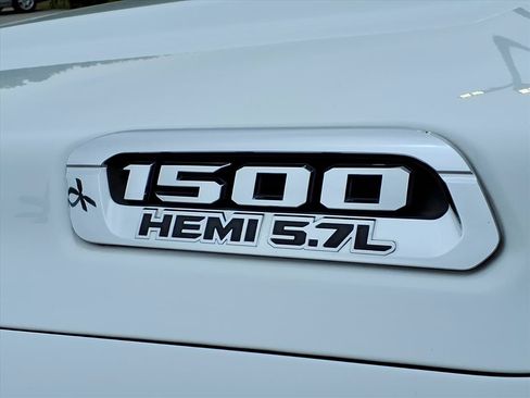 Used 2019 RAM 1500 Big Horn AWD/4WD image 19