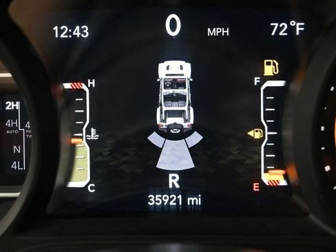 Used 2024 Jeep Wrangler Unlimited Rubicon AWD/4WD image 42