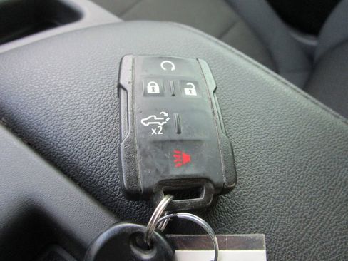 Used 2019 Chevrolet Silverado 1500 Custom Trail Boss w/ Custom Convenience Package image 43