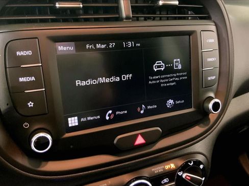 Used 2025 Kia Soul LX image 6