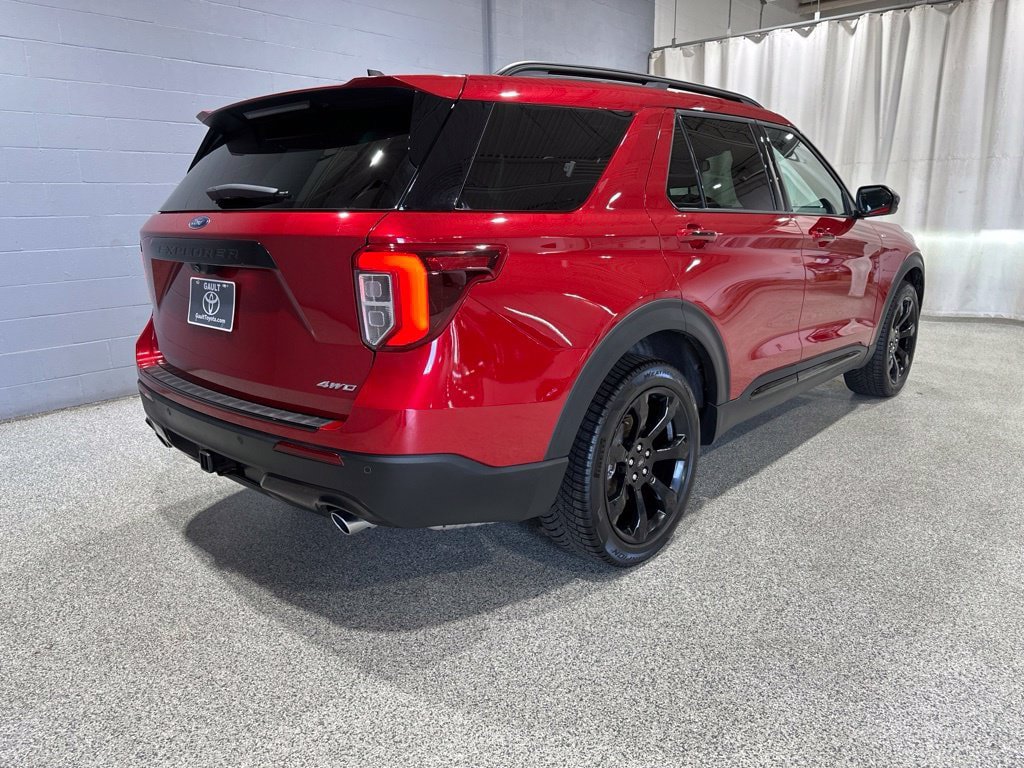 Used 2024 Ford Explorer ST-Line w/ Class IV Trailer Tow Package AWD/4WD image 5