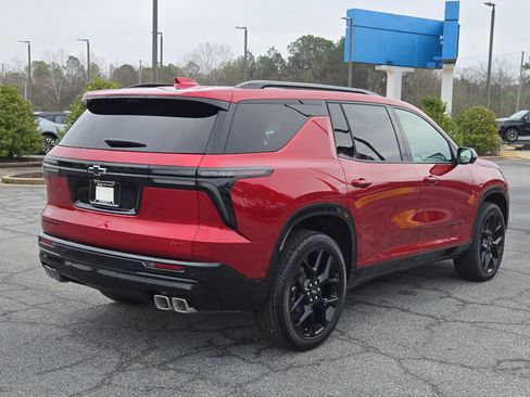 New 2026 Chevrolet Traverse RS w/ LPO, Floor Liner Package image 8