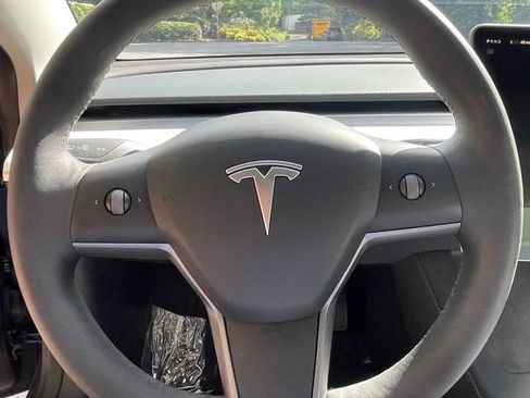 Used 2023 Tesla Model 3 Standard Range RWD image 21