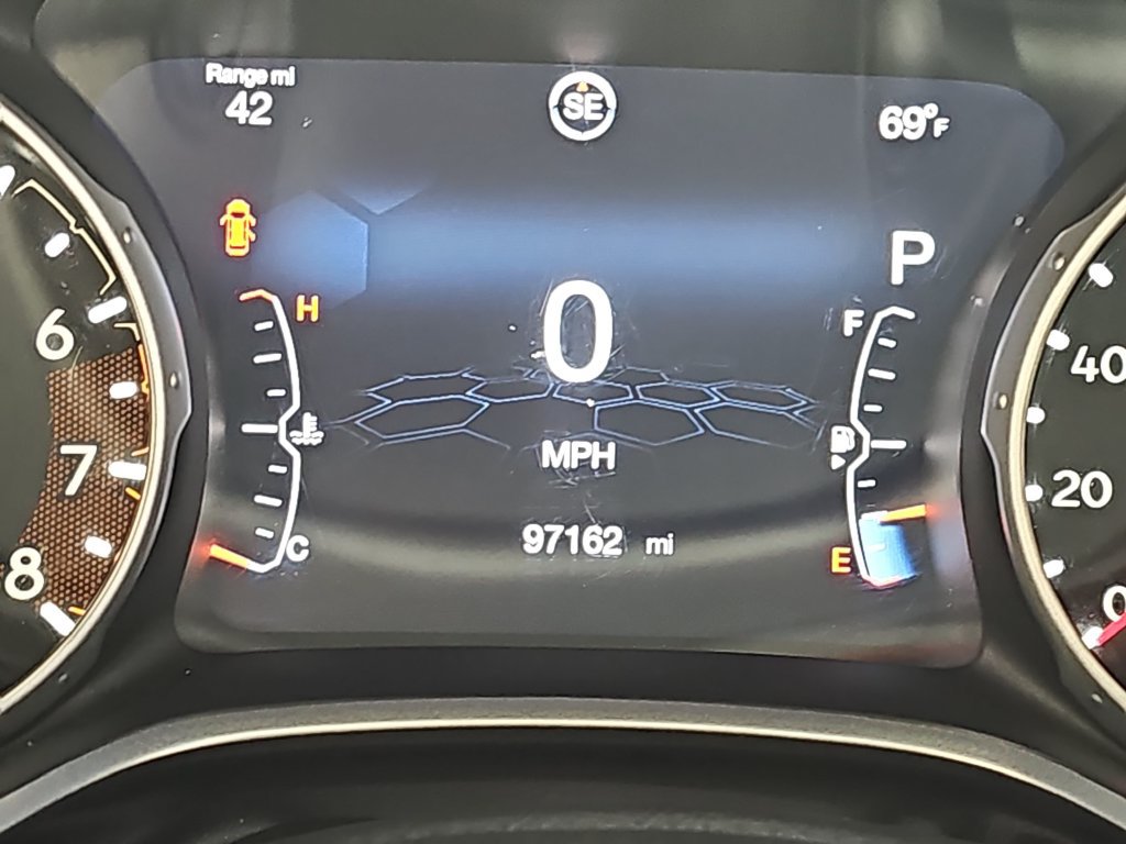 Used 2018 Jeep Compass Limited w/ Navigation Group AWD/4WD image 29