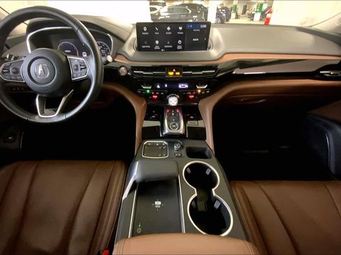 Used 2022 Acura MDX SH-AWD w/ Technology Package image 16