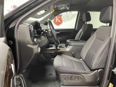 Used 2022 GMC Sierra 1500 Elevation image 11