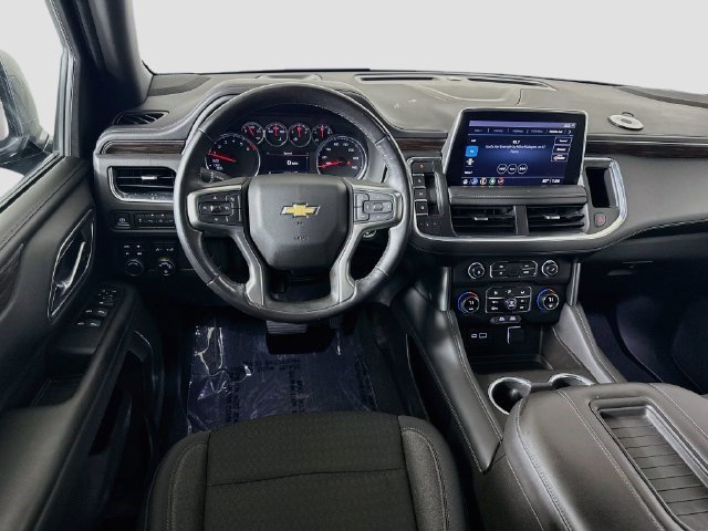 Used 2021 Chevrolet Suburban LS AWD/4WD image 16