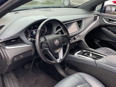 Used 2022 Buick Enclave Essence AWD/4WD image 15