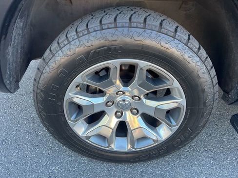 Used 2017 RAM 1500 Limited image 13