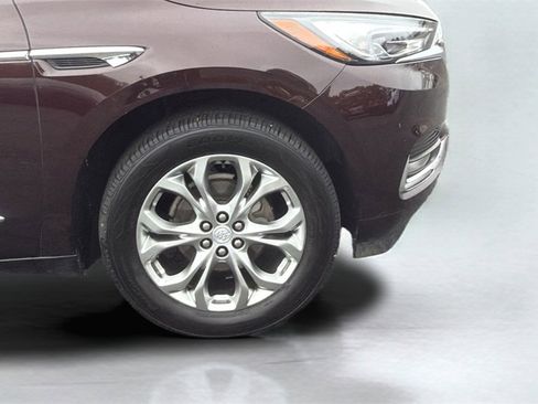 Used 2020 Buick Enclave Avenir w/ Avenir Technology Package image 24
