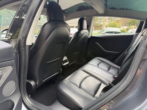 Used 2022 Tesla Model 3 Long Range image 27