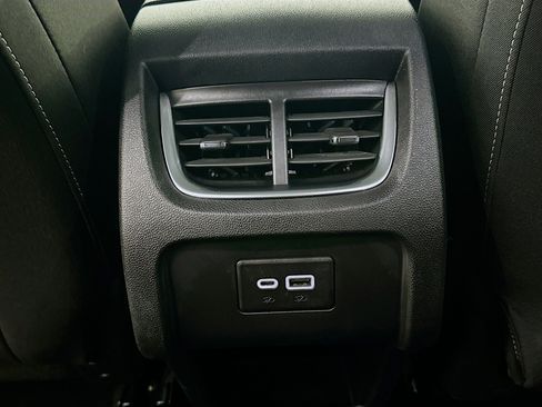 Used 2023 Chevrolet Blazer LT image 27