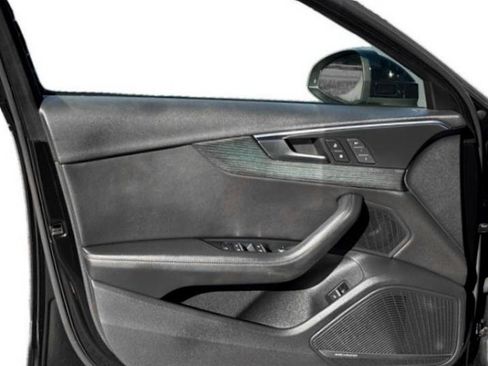 Used 2018 Audi A4 2.0T Prestige w/ Prestige Package image 14