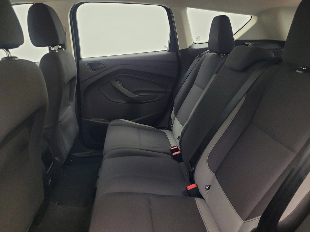 Used 2016 Ford Escape S FWD image 18