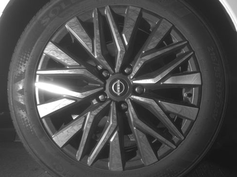 Used 2025 Nissan Altima 2.5 SV image 15