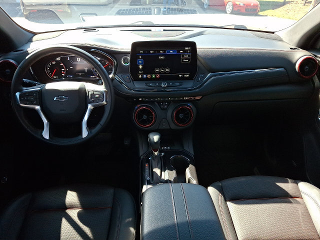 Used 2025 Chevrolet Blazer RS FWD image 11