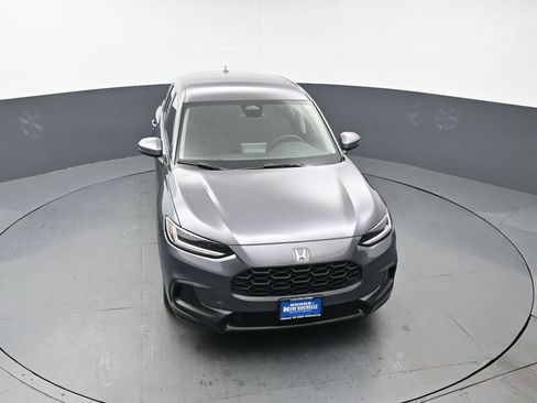 Used 2023 Honda HR-V LX image 41