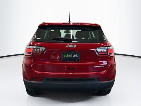 Used 2018 Jeep Compass Sport FWD image 7