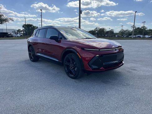 New 2025 Chevrolet Equinox EV RS image 2