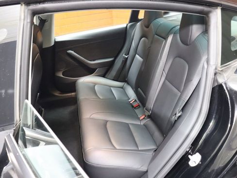 Used 2022 Tesla Model 3 Long Range image 40