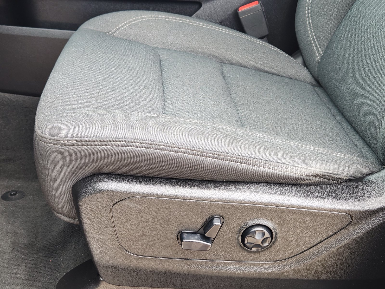 Used 2020 RAM 1500 Lone Star RWD image 32