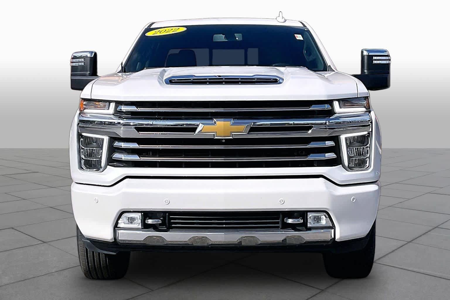 Used 2022 Chevrolet Silverado 2500 High Country w/ Z71 Off-Road Package AWD/4WD image 4