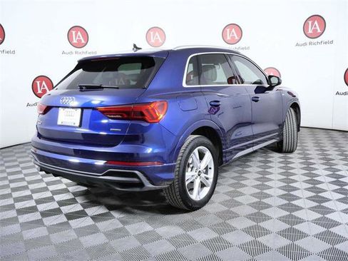 Used 2024 Audi Q3 2.0T Premium Plus image 8