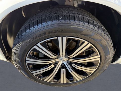 Certified 2024 Volvo XC90 B5 Core w/ Protection Package Premier image 8