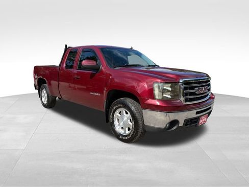Used 2013 GMC Sierra 1500 SLT w/ SLT Convenience Package AWD/4WD image 1