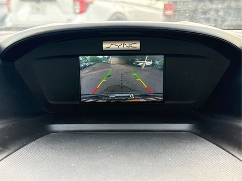 Used 2017 Ford Escape SE FWD image 25