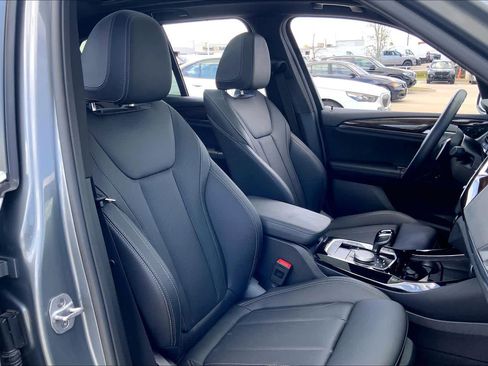 Used 2024 BMW X3 xDrive30i w/ Premium Package image 8