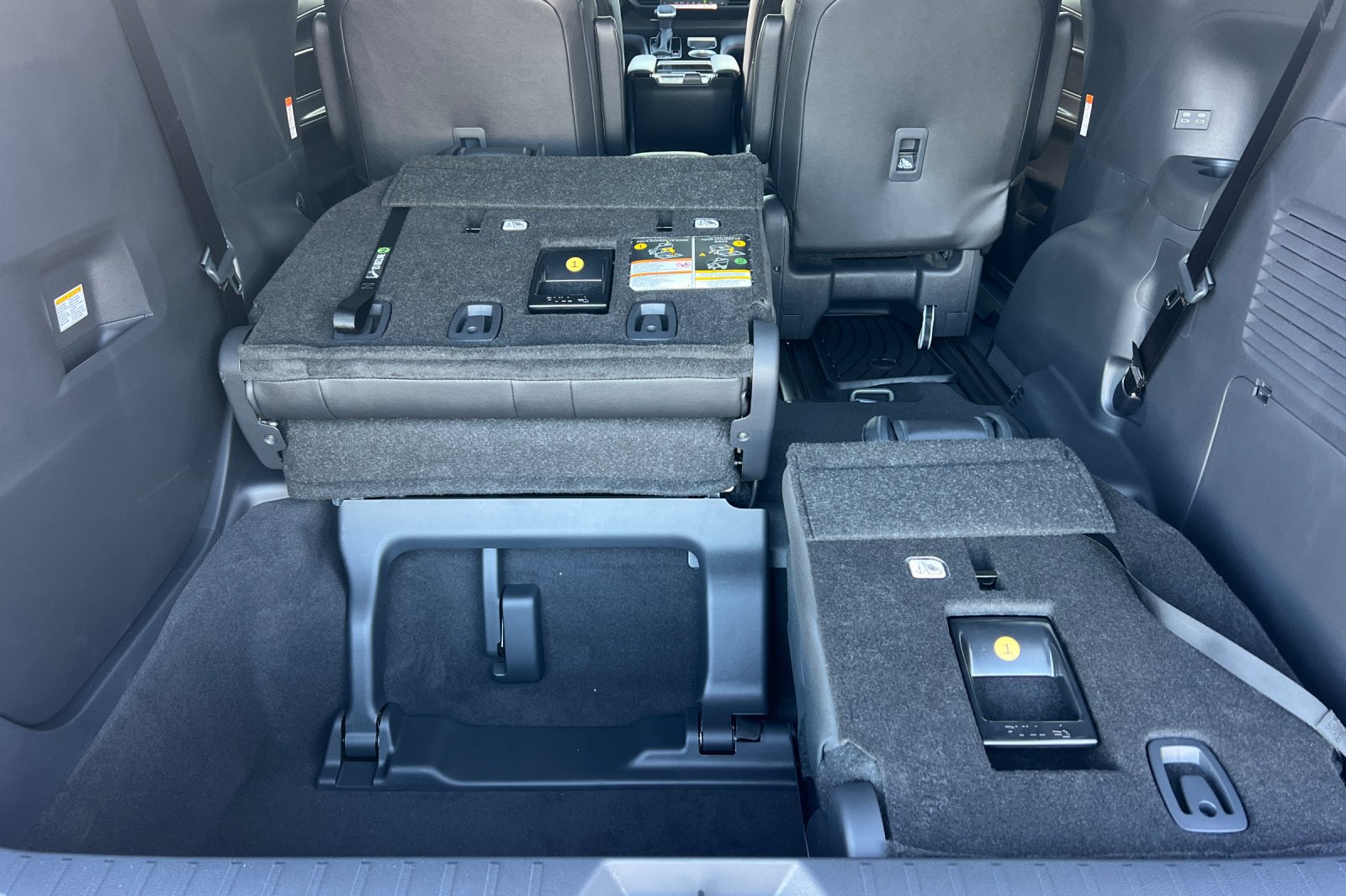 Certified 2026 Toyota Sienna XSE FWD image 15