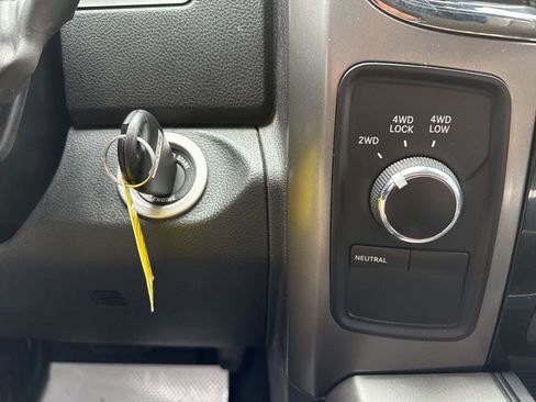 Used 2018 RAM 2500 Laramie w/ Sport Appearance Group image 18