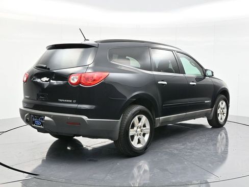 Used 2009 Chevrolet Traverse LT image 5