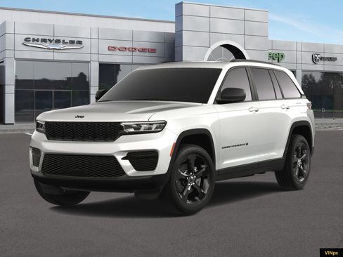 New 2025 Jeep Grand Cherokee Altitude image 1