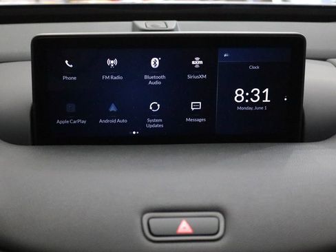 Used 2023 Acura TLX FWD image 17