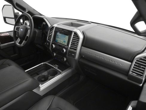 Used 2018 Ford F250 Platinum w/ Platinum Ultimate Package AWD/4WD image 9