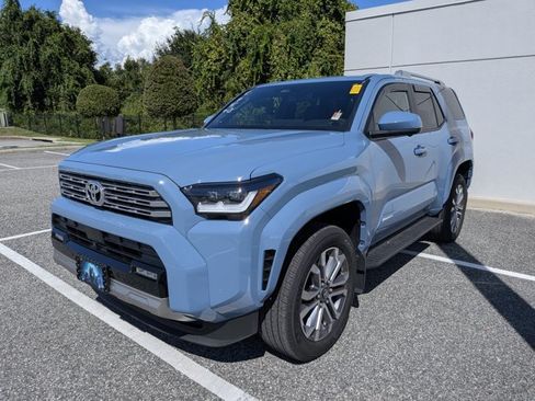 Certified 2026 Toyota 4Runner Limited AWD/4WD image 2