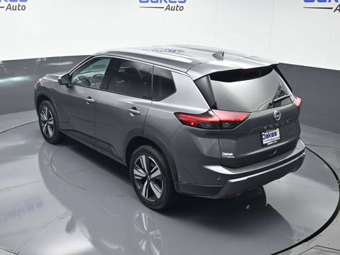 Used 2025 Nissan Rogue SL FWD image 49