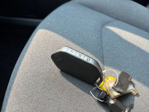 Used 2025 Kia K4 FWD image 22