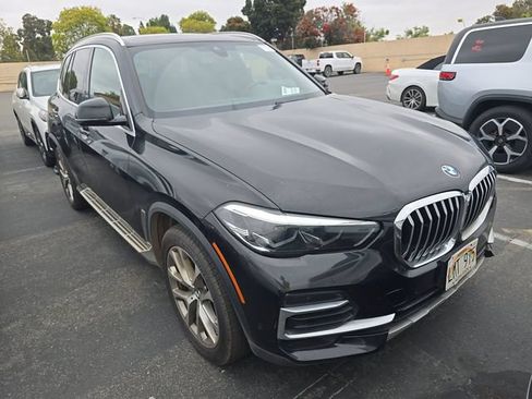 Used 2023 BMW X5 xDrive40i AWD/4WD image 1