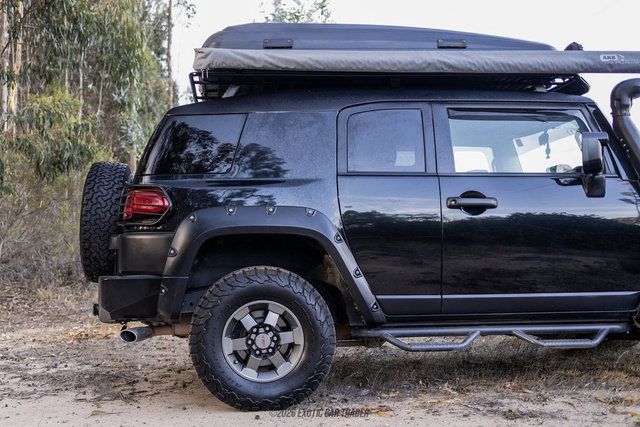 Used 2007 Toyota FJ Cruiser 4WD w/ TRD Special Edition image 10