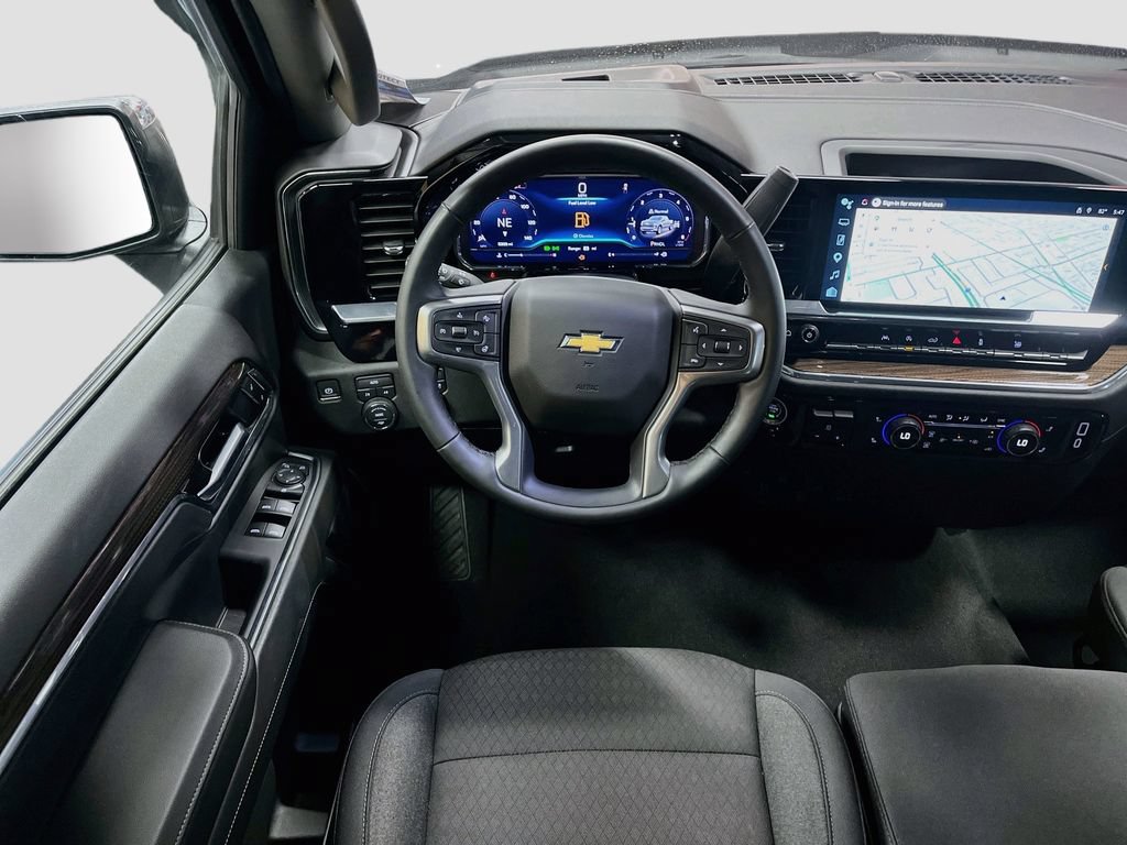 Used 2025 Chevrolet Silverado 1500 LT AWD/4WD image 22
