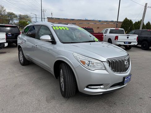 Used 2017 Buick Enclave Leather w/ Trailering Package AWD/4WD image 4