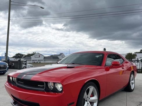 Used 2010 Dodge Challenger SRT8 w/ SRT Option Group II image 5