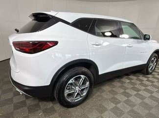 Used 2023 Chevrolet Blazer LT w/ Driver Confidence Package FWD video 3